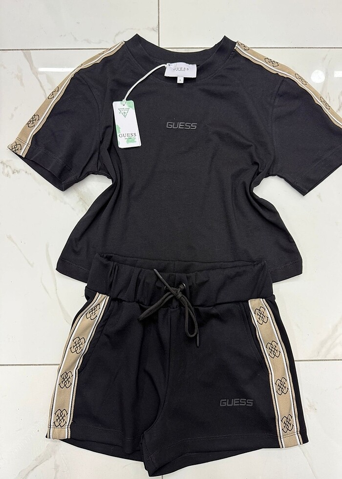 Guess Takım - Görsel 5
