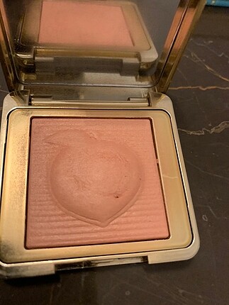  Beden pembe Renk Too faced allık