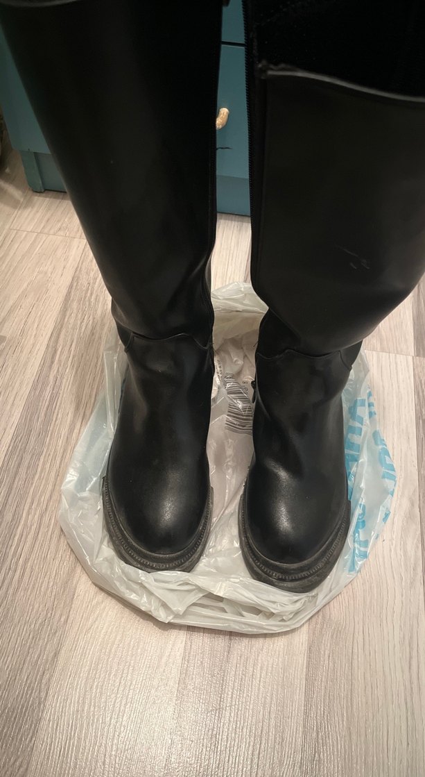 Siyah Tokalı Kadın Dizüstü Bot - Görsel 4