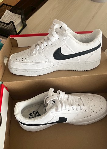 Beyaz Kadın Spor Ayakkabı, Düz Taban, Günlük - Görsel 3