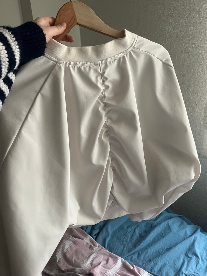 Düğmeli Beyaz Midi Kadın Ceket - Görsel 3