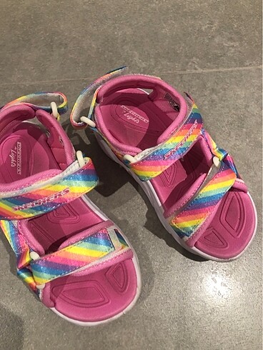 Skechers ışıklı sandalet