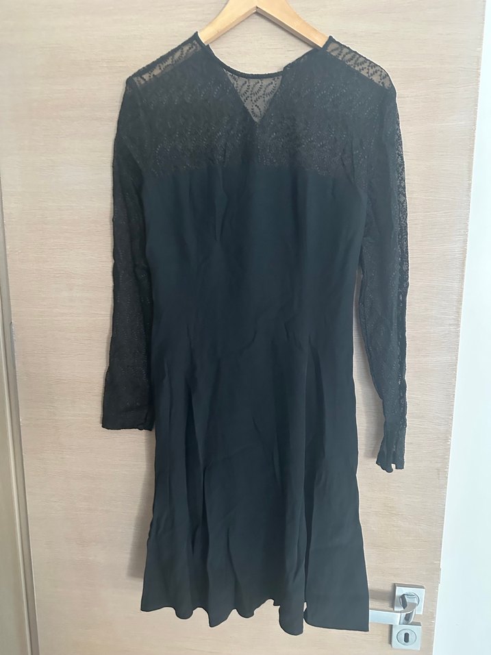 Beymen studio abiye elbiseDantel Detaylı Siyah V Yaka Kadın Bluz - Görsel 3