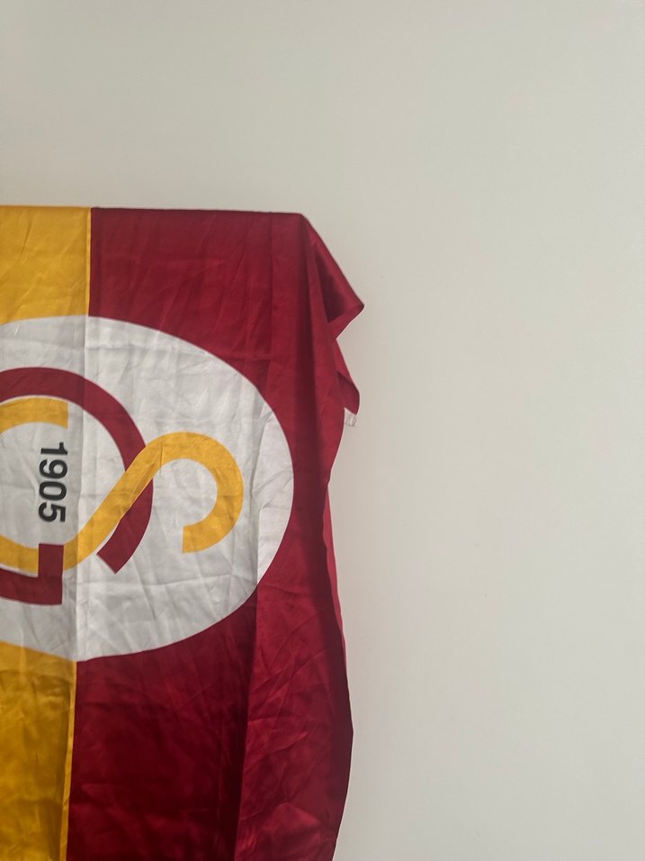 Parlak Kırmızı Baskılı Plaj Havlusu 1905 - Görsel 2