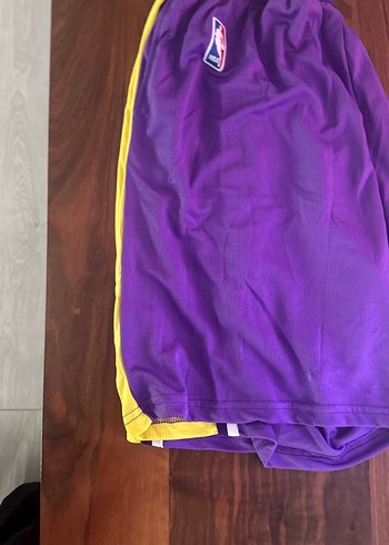Los Angeles Lakers Mor Spor Şortu - Görsel 5