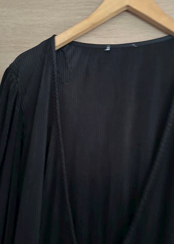 Uzun Kollu Siyah Kadın Giyimi - Görsel 2