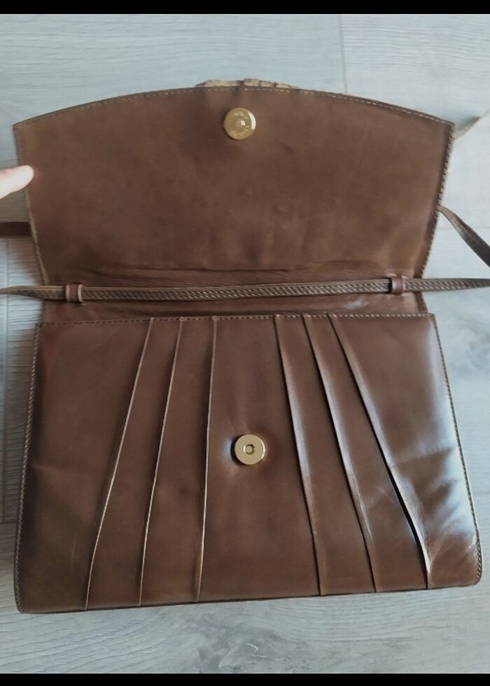 Amerikan  vintage  deri çanta.  - Görsel 3