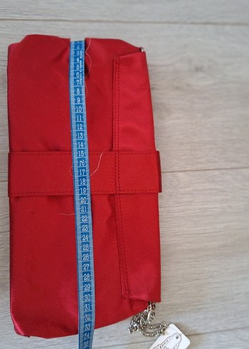 Kırmızı Tokalı Kadın Portföy Çanta - Görsel 7