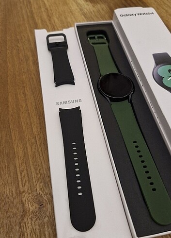 Beden siyah Renk Samsung watch 4
