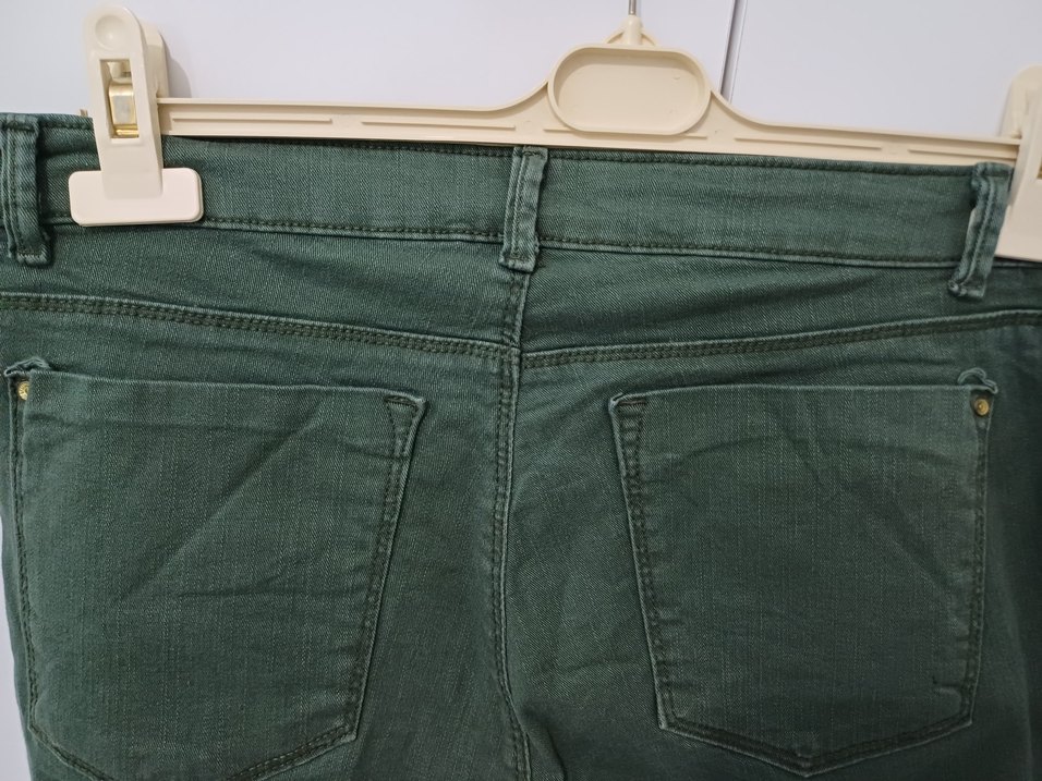 Kadın Yeşil Kemerli Mini Denim Şort - Görsel 3