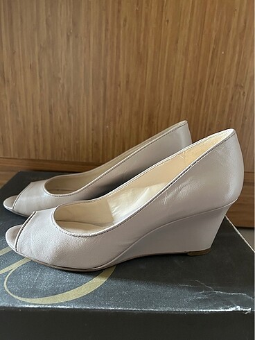 Nine West Dolgu Topuklu Pudra Ayakkabı