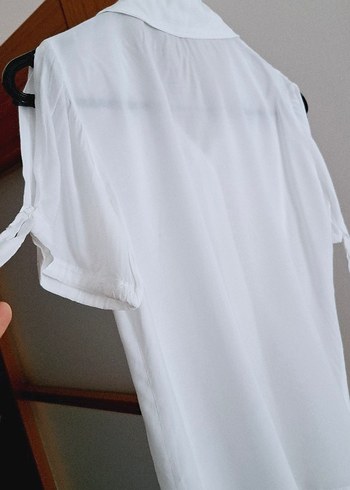 Kadın Beyaz Keten Kısa Kollu Gömlek - Görsel 3
