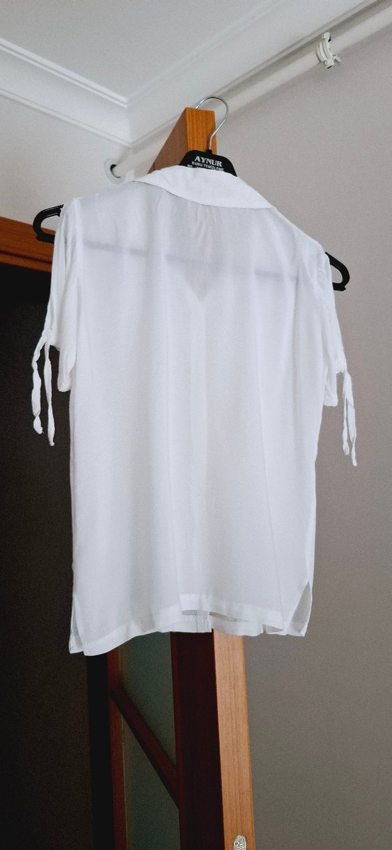 Kadın Beyaz Keten Kısa Kollu Gömlek - Görsel 5