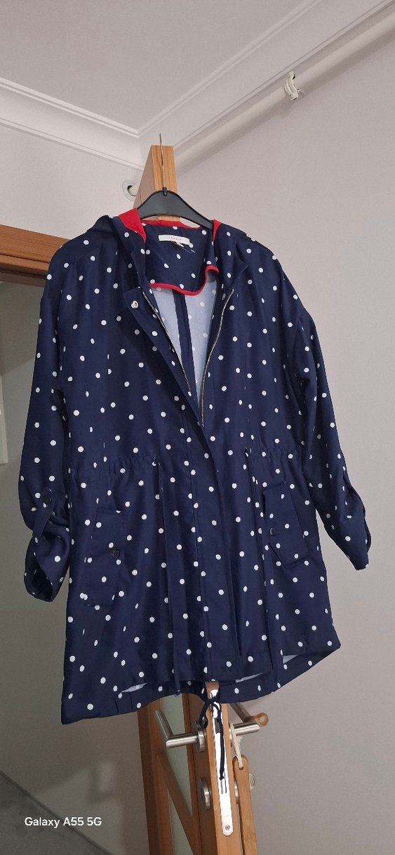 Lacivert Puantiyeli Midi Yağmurluk - Görsel 2