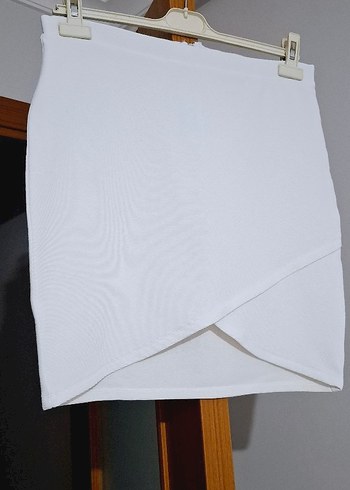 Beyaz Drapeli Midi Hamile Eteği - Görsel 2