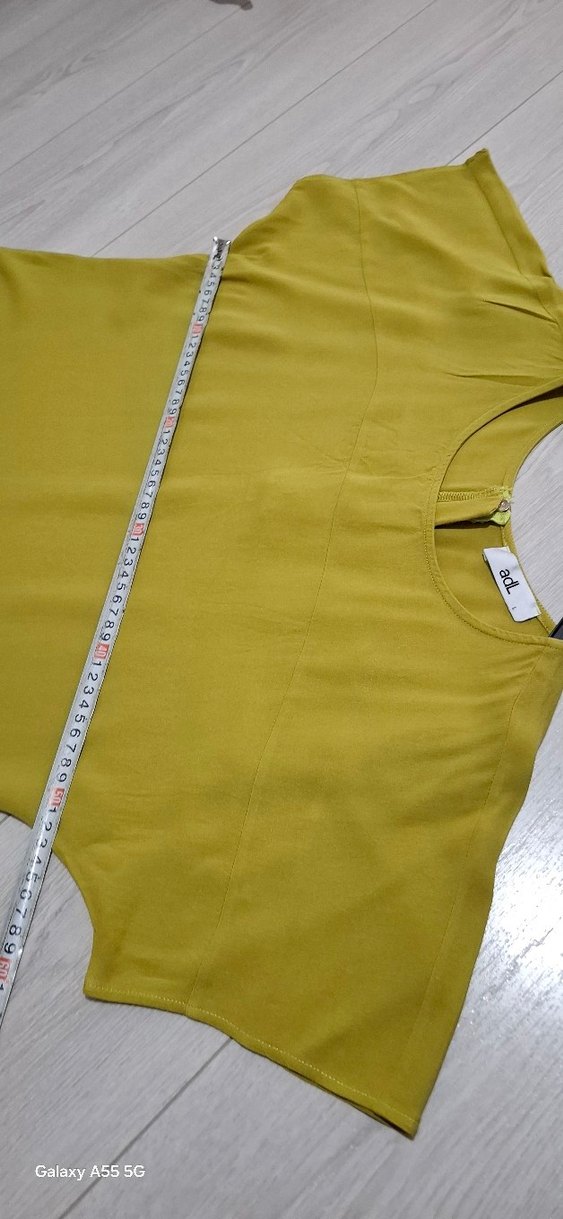 Sarı Kadın Kısa Kollu Saten Bluz - Görsel 5