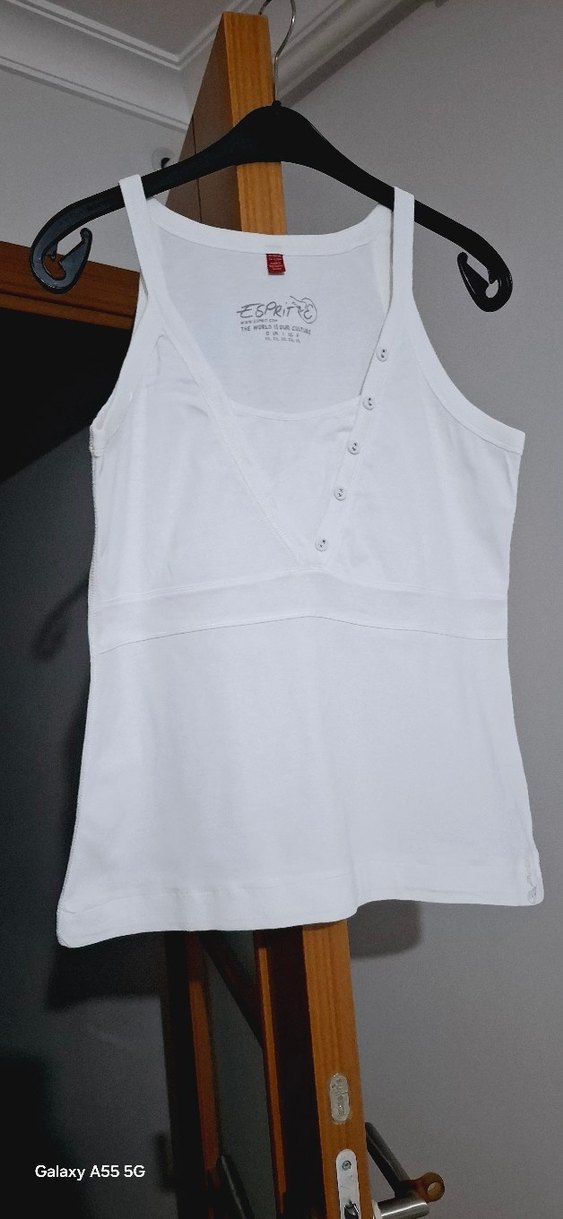 Beyaz V Yaka Hamile Atlet - Görsel 2