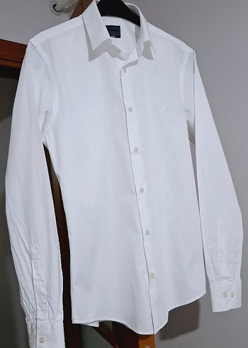 Düğmeli Beyaz Pamuklu Erkek Gömlek - Görsel 2