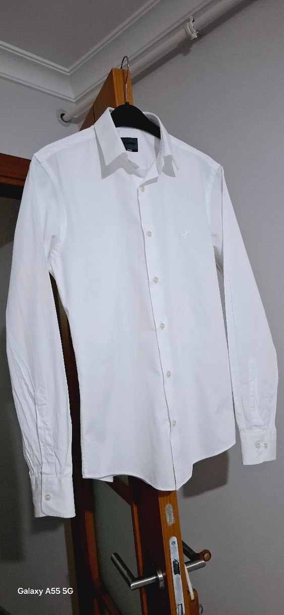 Düğmeli Beyaz Pamuklu Erkek Gömlek - Görsel 2