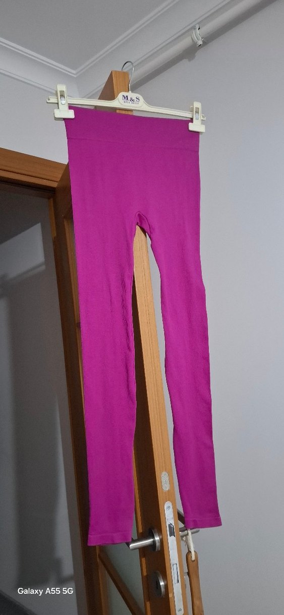 Mor Renkli Kadın Spor Taytı - Görsel 4