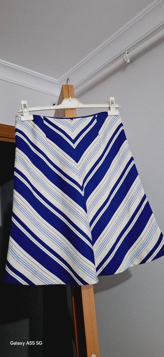 Mavi Çizgili Pileli Mini Hamile Eteği - Görsel 2