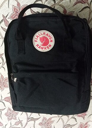 KANKEN SIRT ÇANTASI Pazartesi KARGOLAYABİLİRİM 