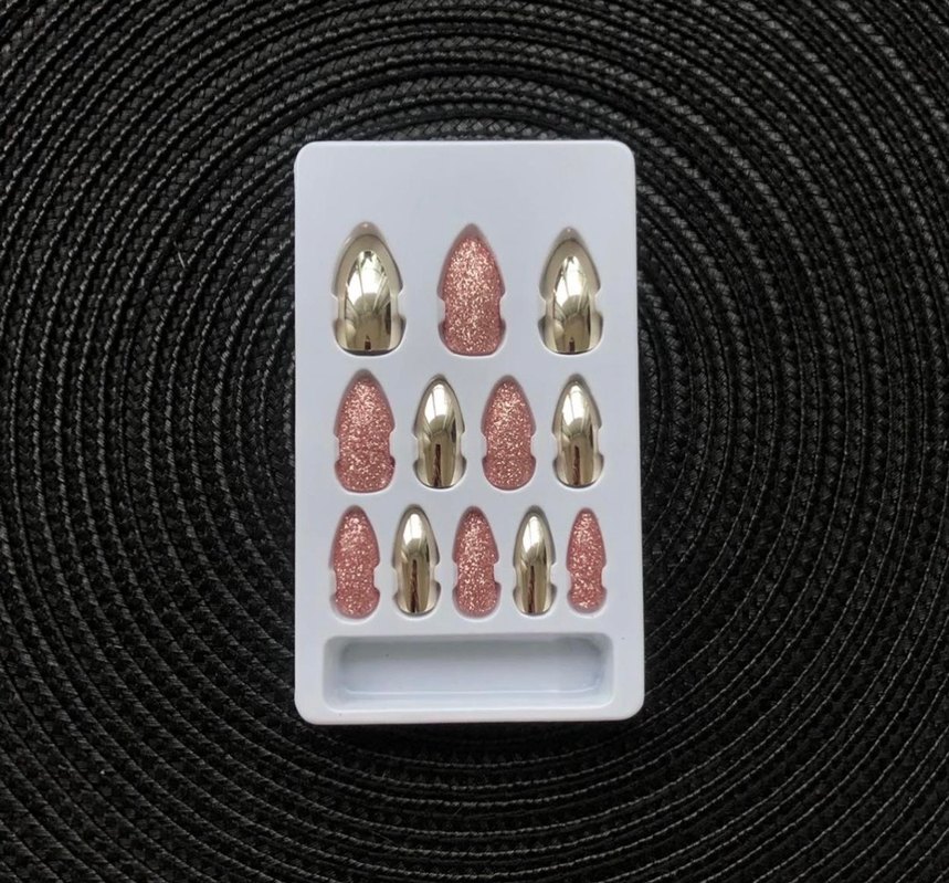 Parlak Altın ve Pembe Simli Takma Tırnak Süsleri - Görsel 3