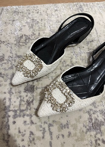 Beyaz Parlak Taşlı Stiletto babet nişantaşı shoes - Görsel 3