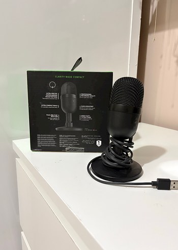 Razer Seiren Mini RZ19-03450100-R3M1 Yayıncı Mikrofonu - Görsel 2