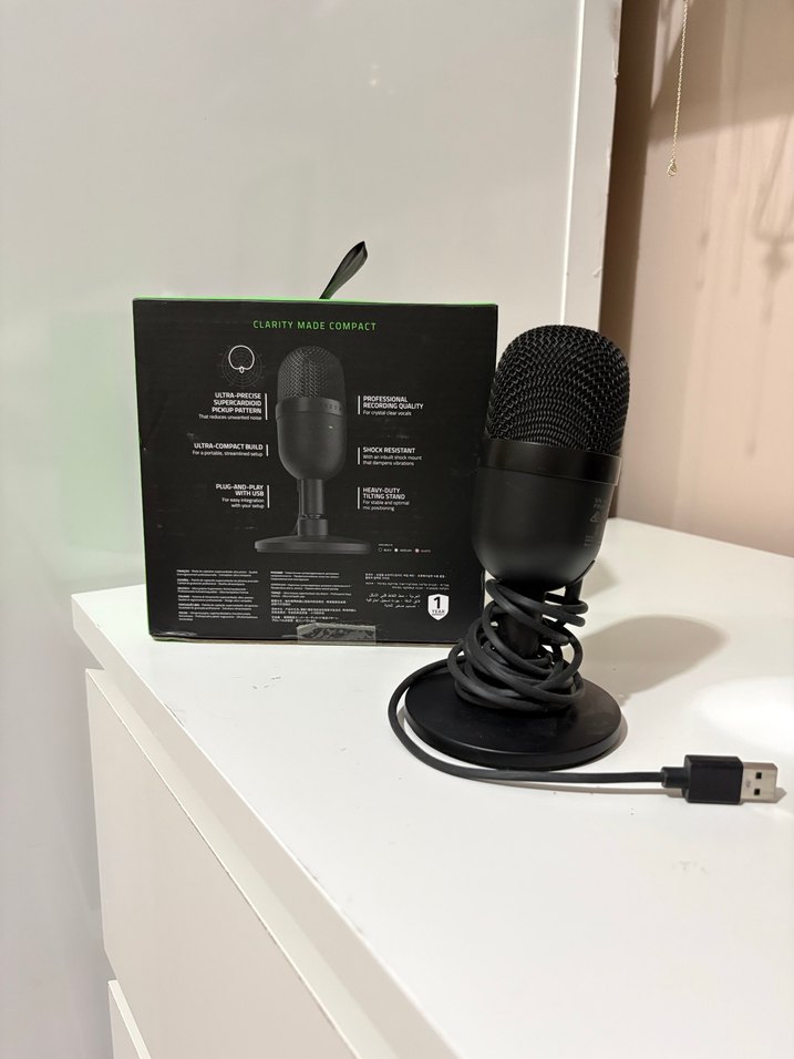 Razer Seiren Mini RZ19-03450100-R3M1 Yayıncı Mikrofonu - Görsel 2