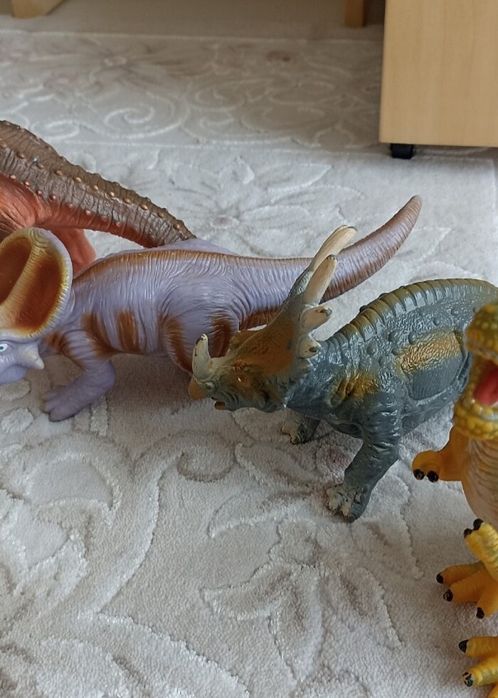 Oyuncak dinozorlar  - Görsel 2
