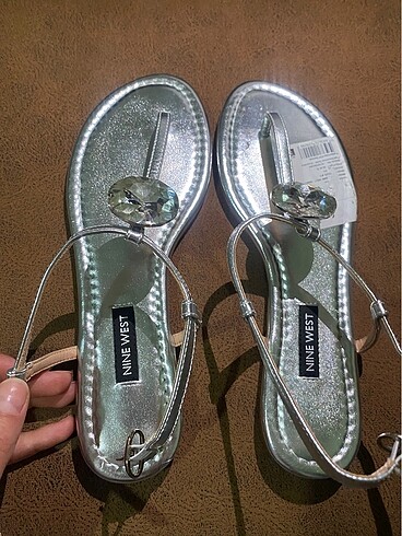38 Beden Nine West sandalet