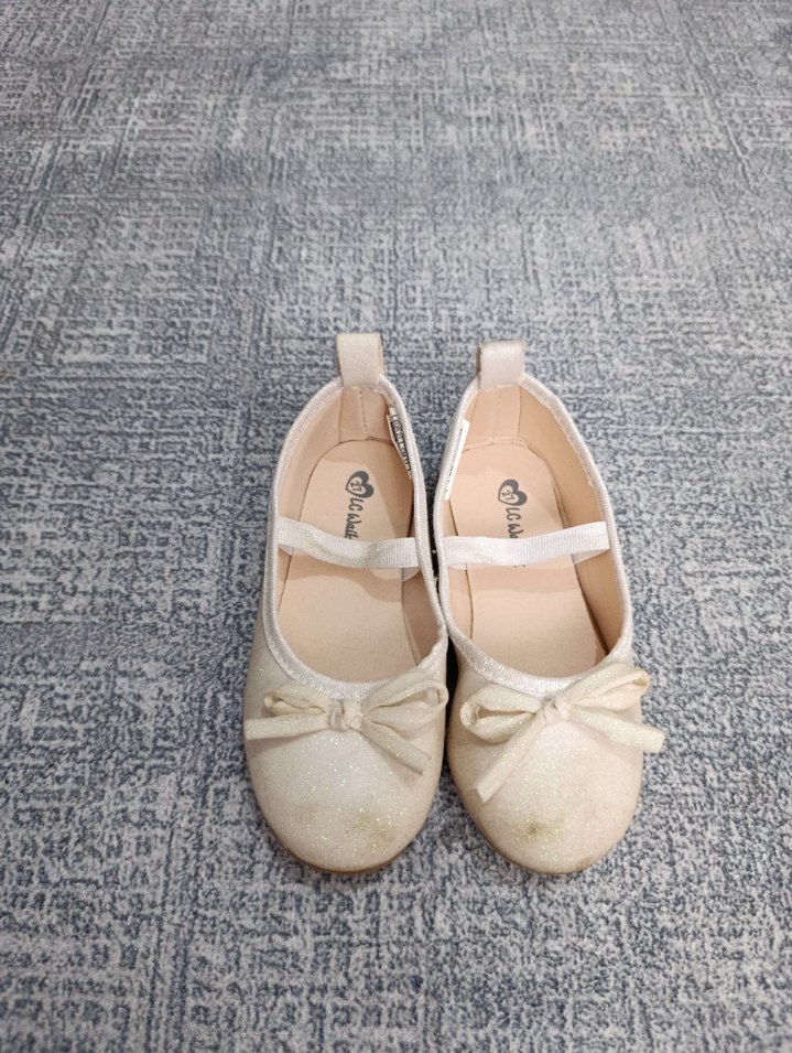 Kız Çocuk Beyaz Tokalı Babet Ayakkabı - Görsel 4