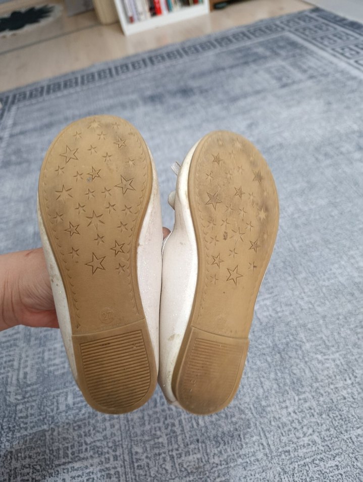 Kız Çocuk Beyaz Tokalı Babet Ayakkabı - Görsel 5