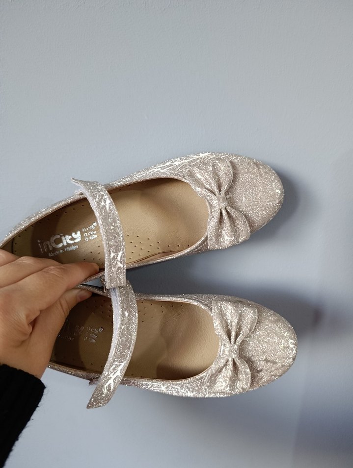 Kız Çocuk Bej Yılan Desenli Tokalı Babet - Görsel 4