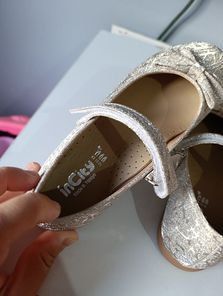 Kız Çocuk Bej Yılan Desenli Tokalı Babet - Görsel 3