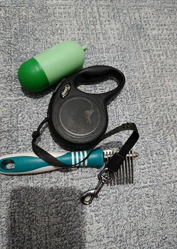 Gri Tasma, Yeşil Poop Torbası ve Tüy Tarağı - Görsel 5