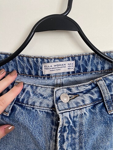 m Beden mavi Renk yırtık mom jean