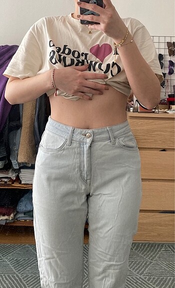 mom jean