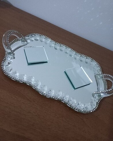 Taşlı, Aynalı, Söz, Nişan Tepsisi