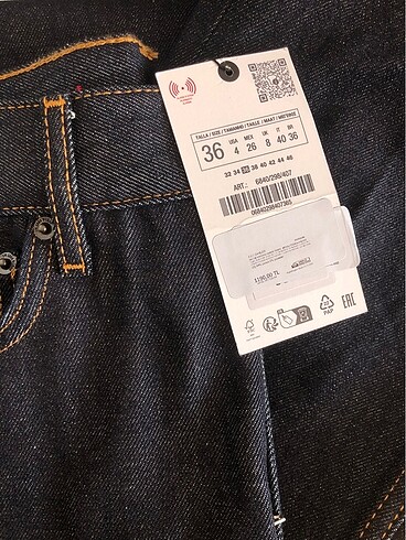 s Beden ZARA yüksek bel bootcut raw jean