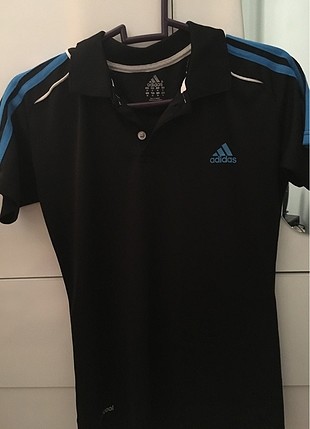 Adidas spor tişörtü 