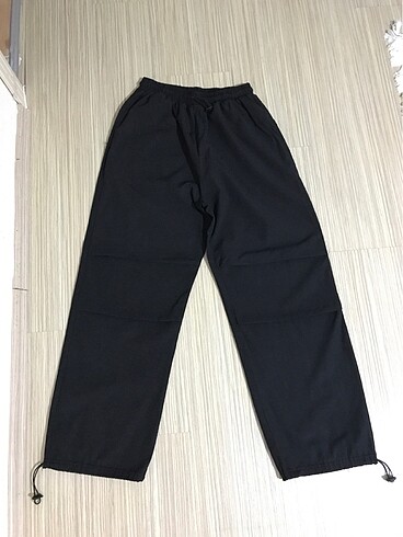 Paraşüt kumaş pantolon