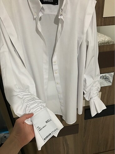 38 Beden beyaz Renk Sagaza gömlek