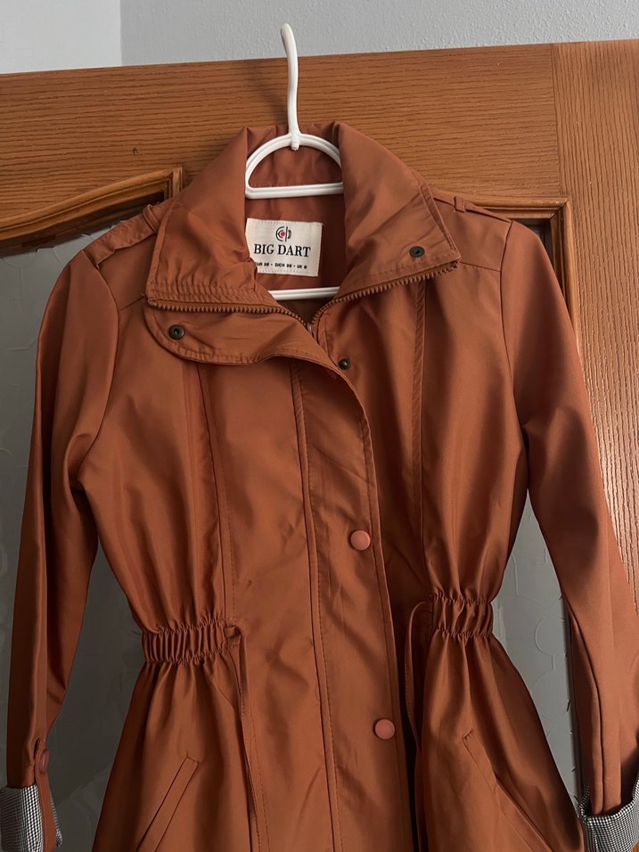 Bej Düğmeli Midi Yağmurluk - Görsel 3