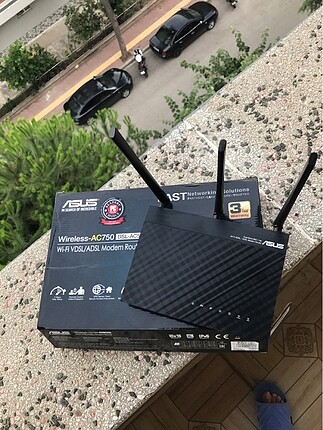 ASUS DSL-AC750 Dual-Band AC750 Modem