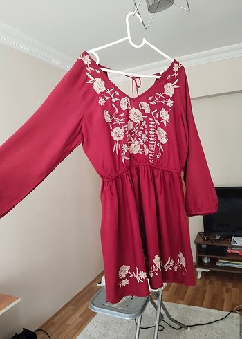 38 Beden Bordo Nakışlı V Yaka Bohem Elbise