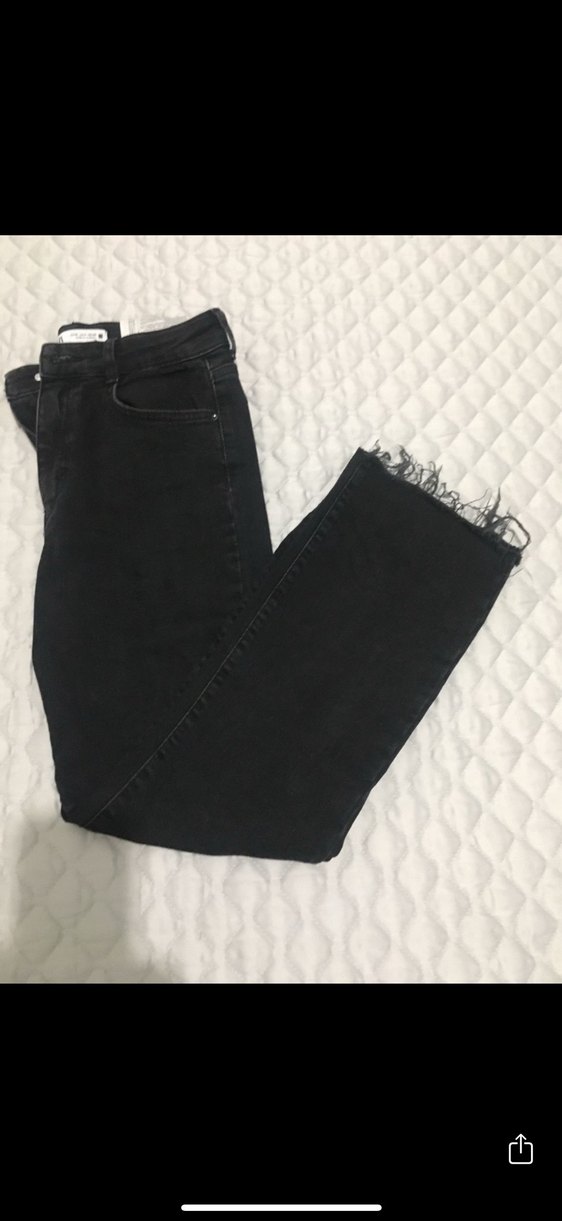 Zara Siyah Midi Flare Jean - Görsel 3