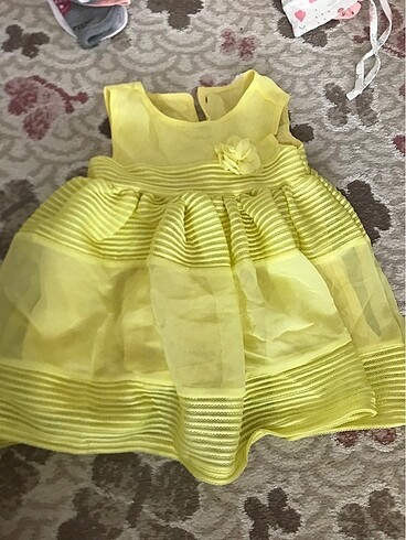Kız bebek elbise