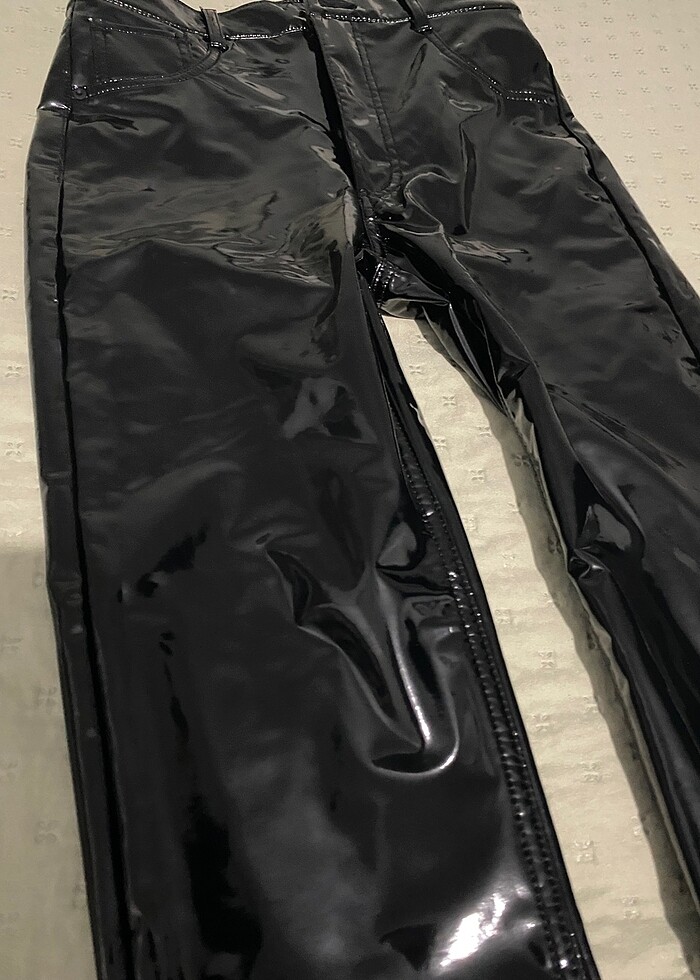 Pull and bear vinil skinny fit pantalon - Görsel 4